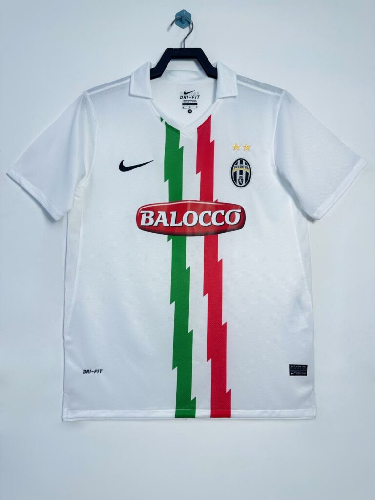 Juventus 2010-11 – Extérieur