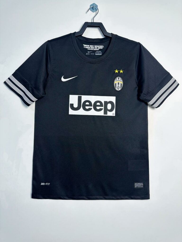 Juventus 2012-13 – Extérieur